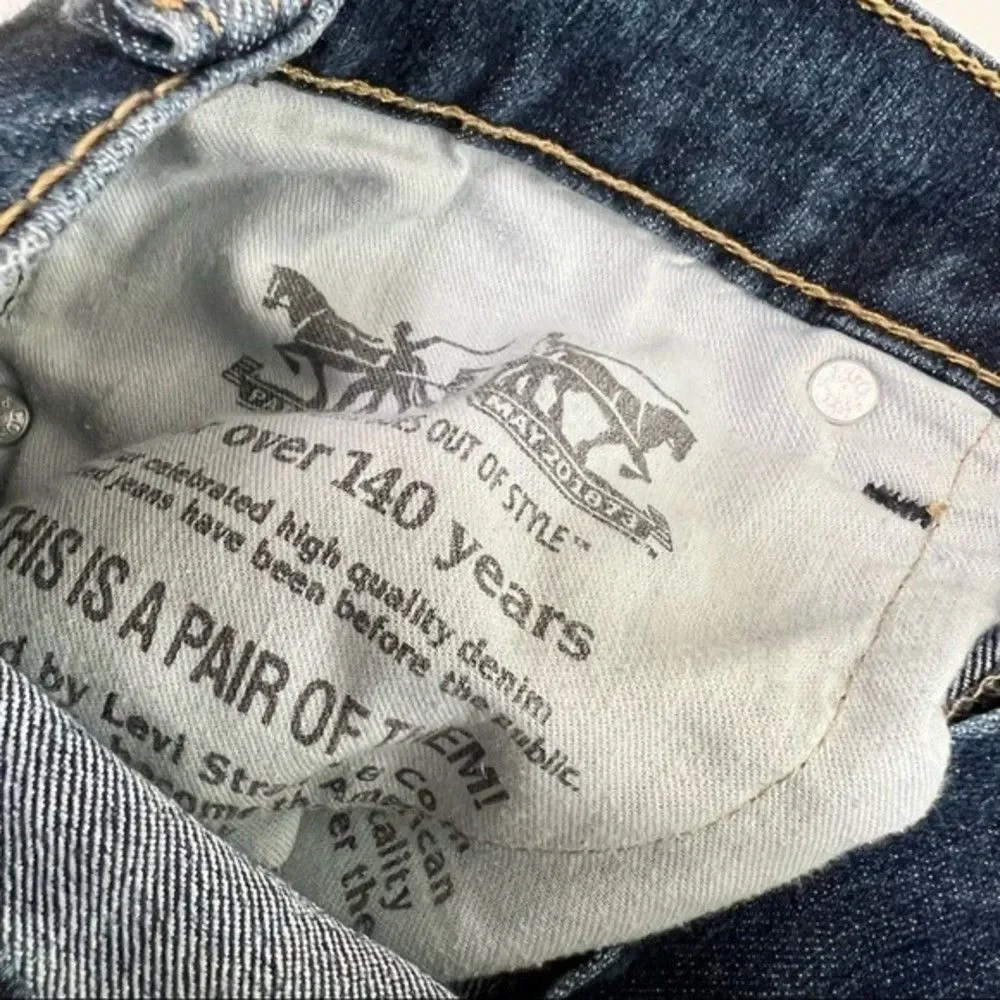 LEVIS 505 ‎ Blue Jeans 30 Waist Classic Straight Leg Short Inseam 27.75